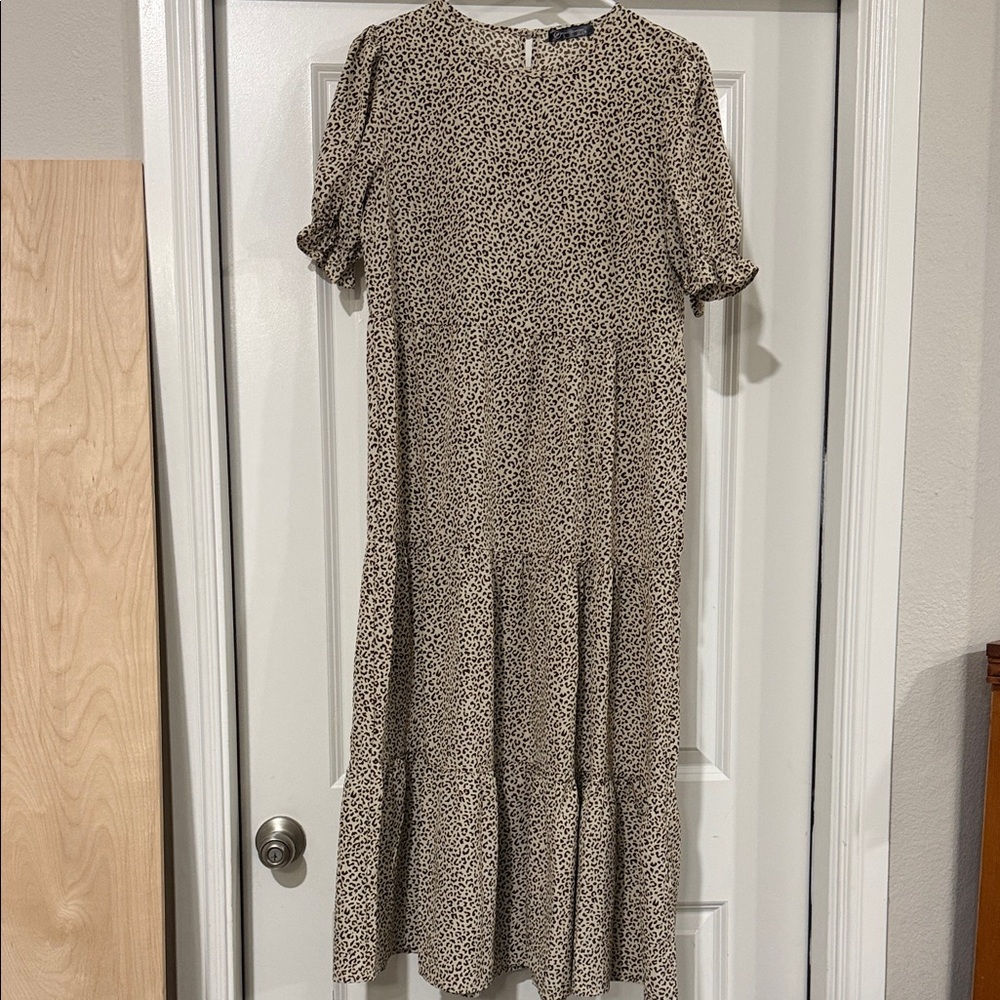 Elegant Animal Print Midi Dress
